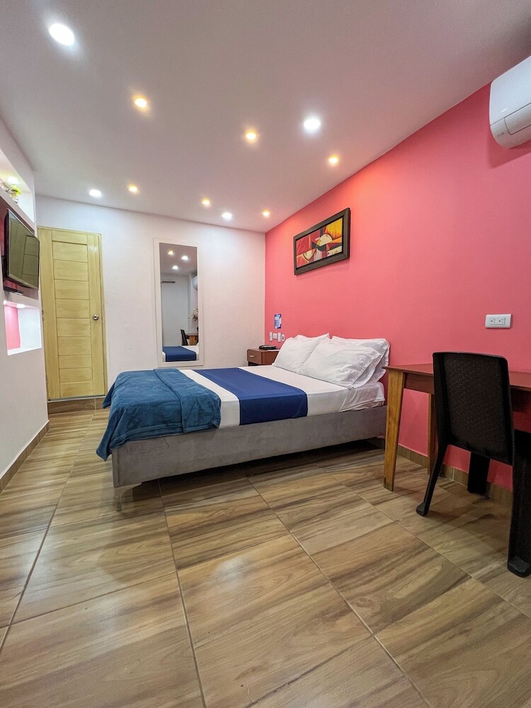 Hotel Brisas De Calima