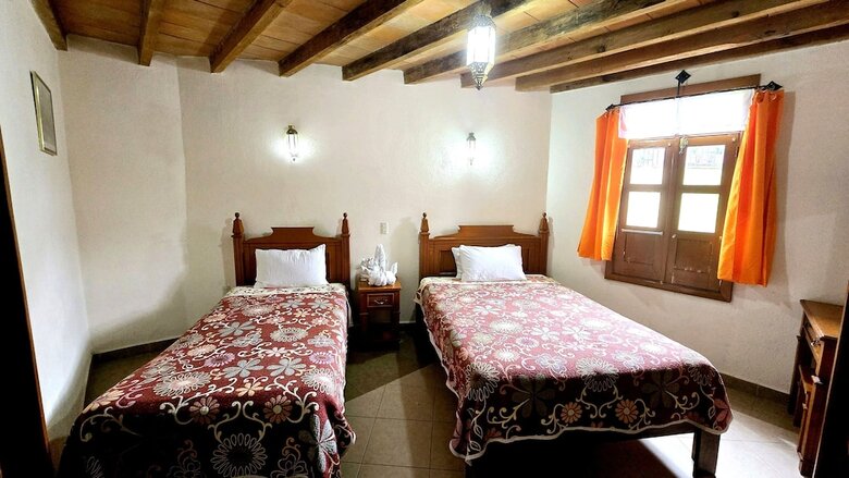 Hotel Plaza Baratillo