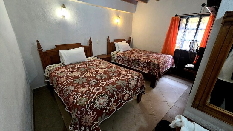 Hotel Plaza Baratillo