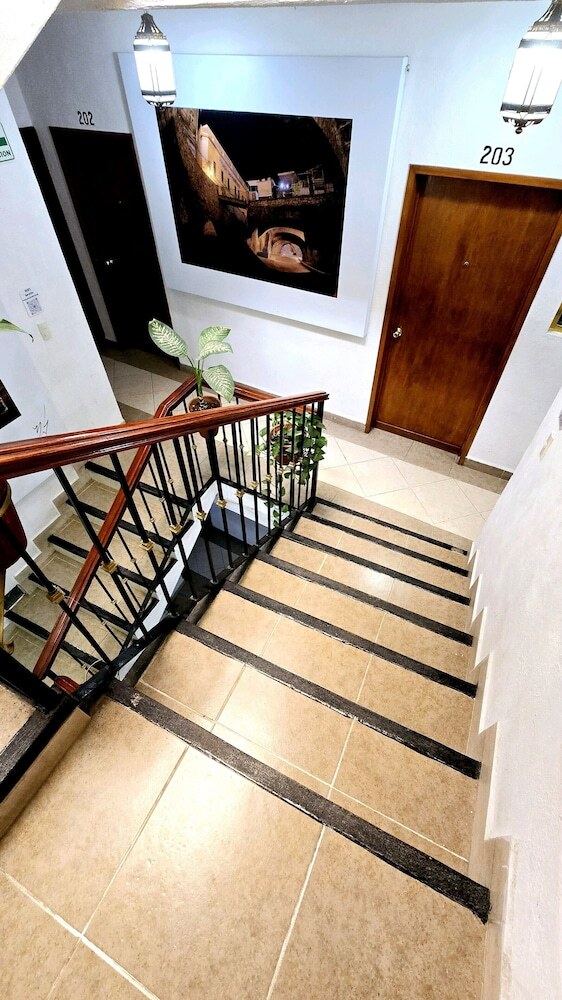 Hotel Plaza Baratillo