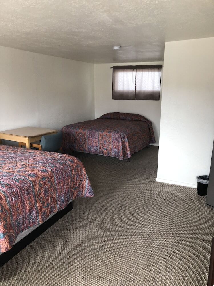 Townhouse Motel