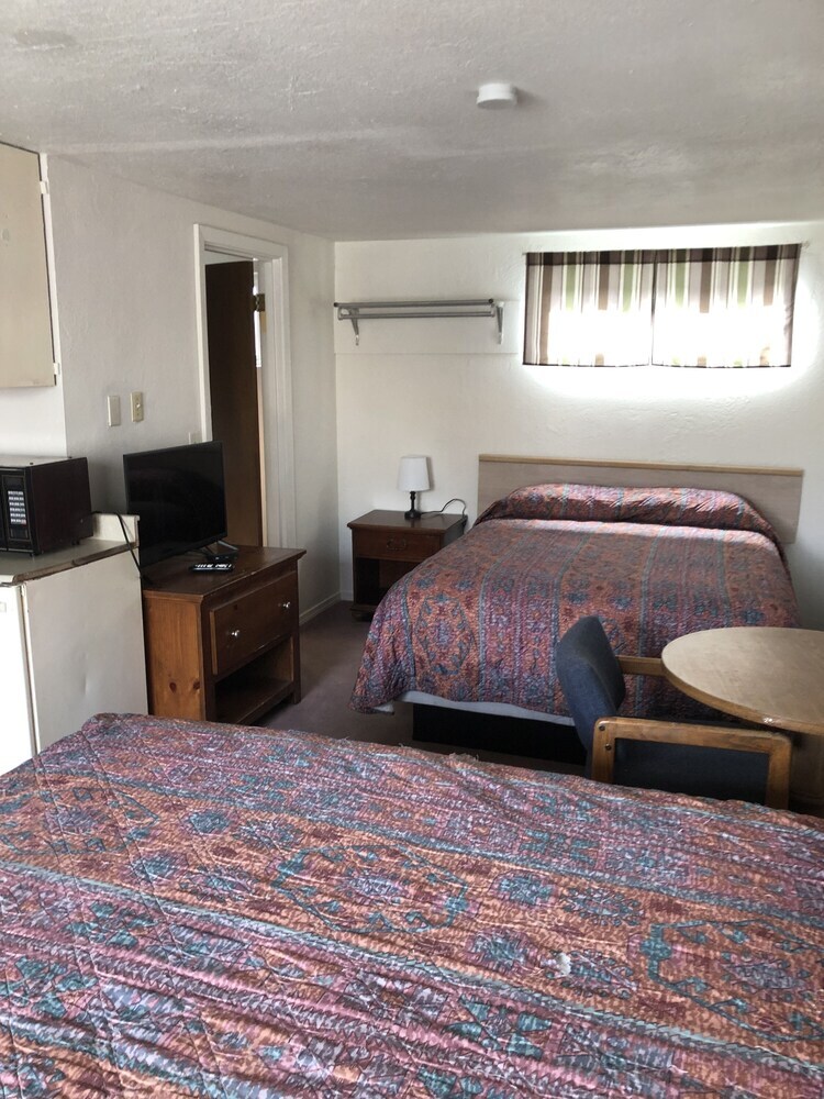 Townhouse Motel