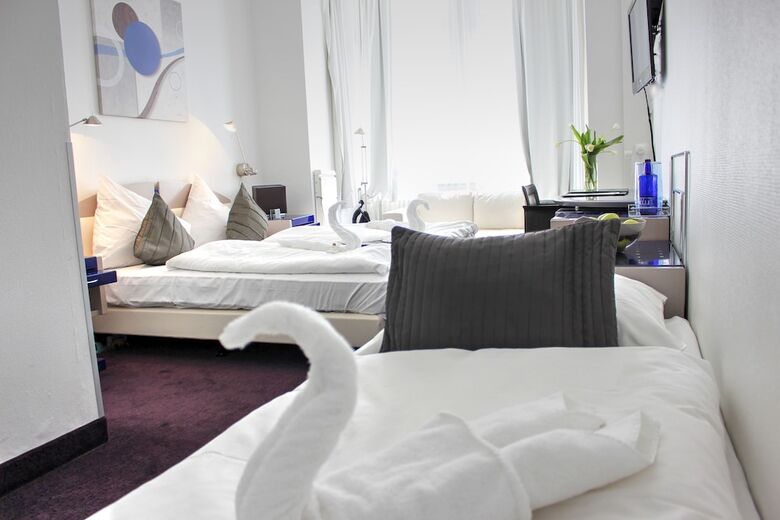 Plenus Hotel