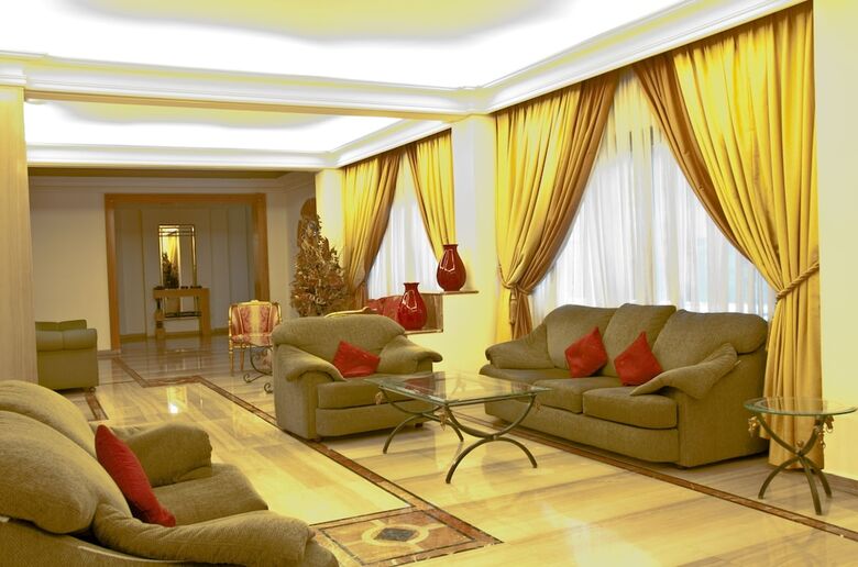 Aparthotel White House Apartments