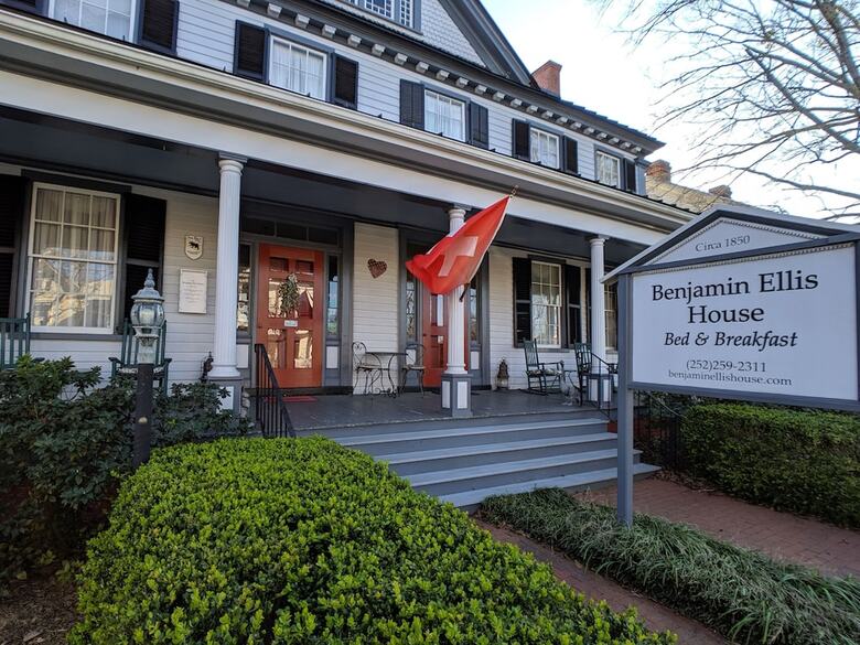 Benjamin Ellis House Bed & Breakfast