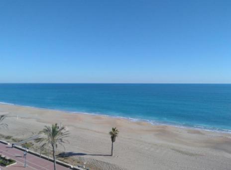 Abric� Beach Hotel