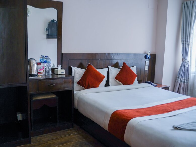 Hotel Royal Mantra
