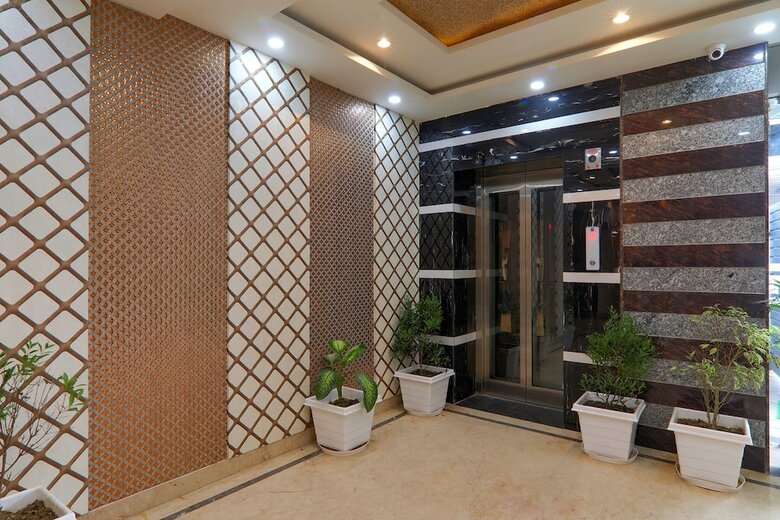 Fabhotel Super 3 Premium - 800m From Kashi Vishwanath Temple