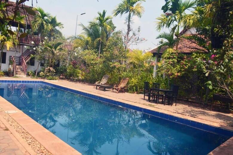Bed & Breakfast Crystal Hotel