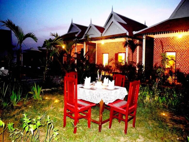 Bed & Breakfast Crystal Hotel