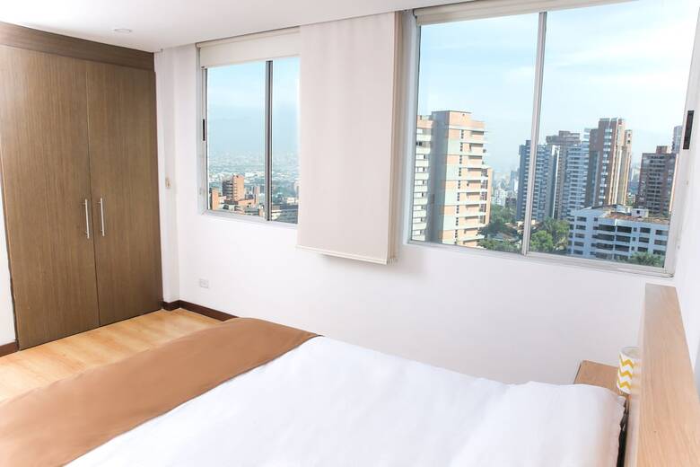 Apartamentos Poblado Alejandr�a By Housy Host