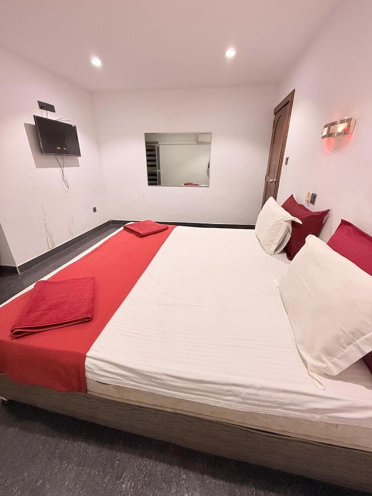 Venus Hotel