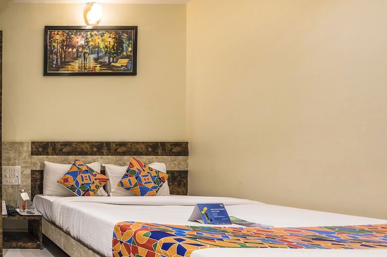Fabhotel Embassy Grand