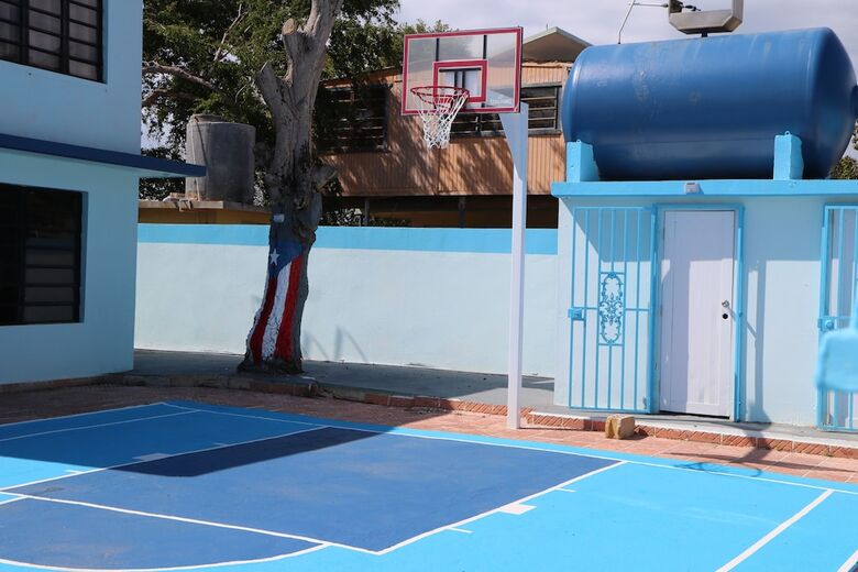 Villa Mavs Combate Beach Club