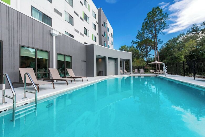 Hotel Courtyard By Marriott Tampa Northwest/veterans Expressway