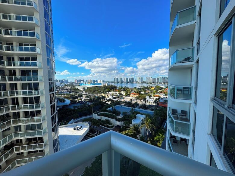 Aparthotel Marenas Beach Resort