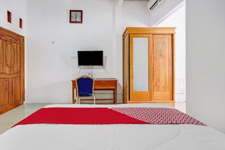 Oyo Life 90678 Omah Kulo Guest House