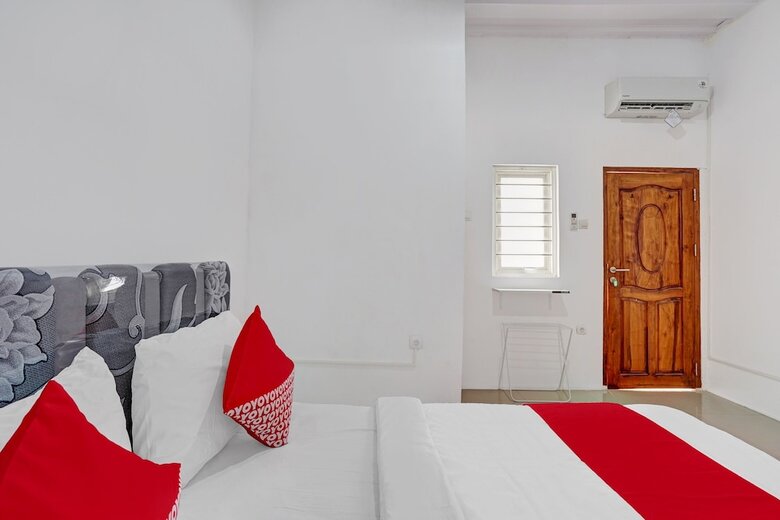 Oyo Life 90678 Omah Kulo Guest House