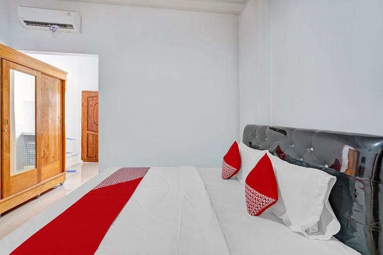 Oyo Life 90678 Omah Kulo Guest House