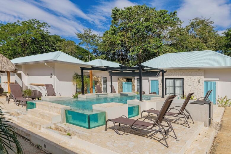 Villas Vr Beachwalk Avellanas