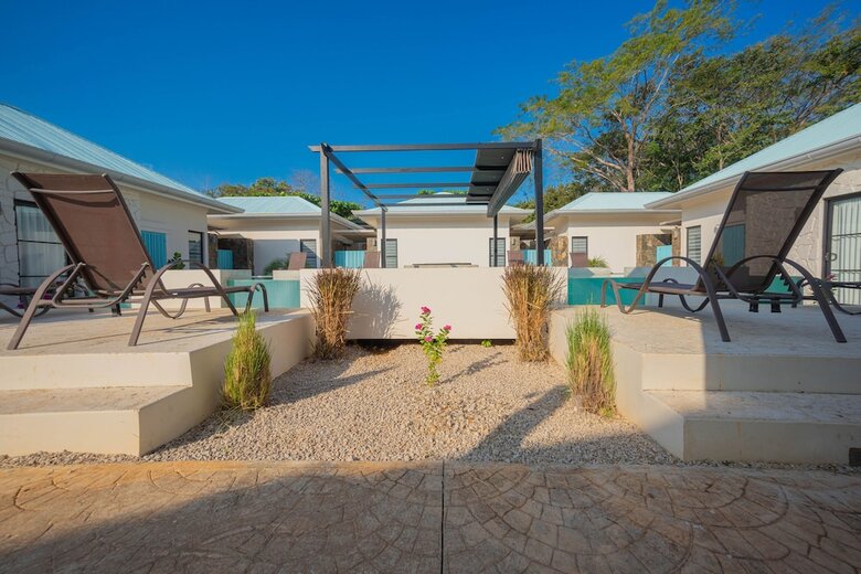 Villas Vr Beachwalk Avellanas