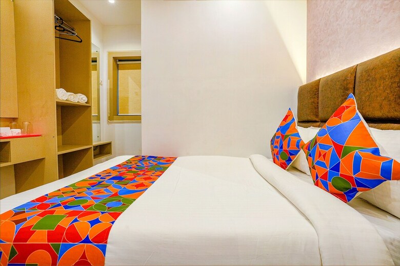 Hotel Fabexpress New Deepak
