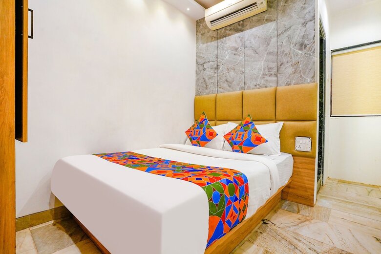 Hotel Fabexpress New Deepak