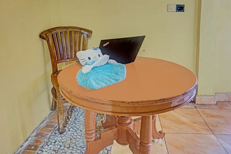 Hotel Oyo 91588 Ananda Guest House Batu