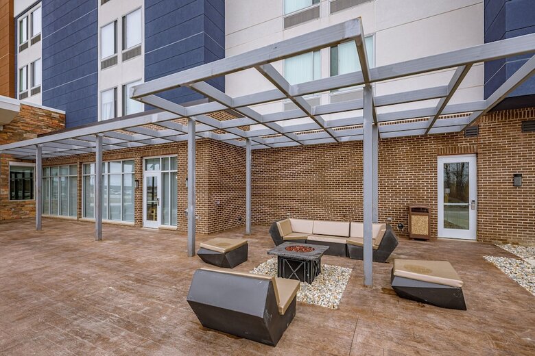 Hotel Springhill Suites By Marriott Detroit Sterling Heights