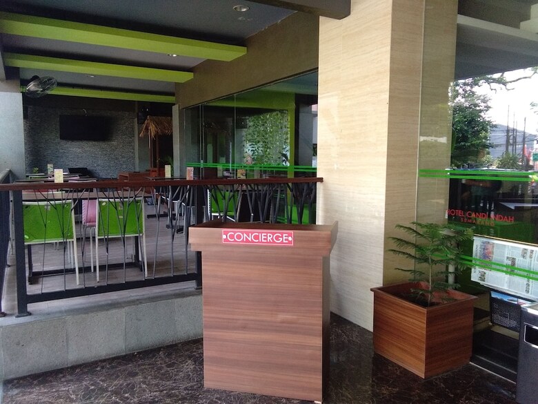 Hotel Candi Indah - Akpol Semarang