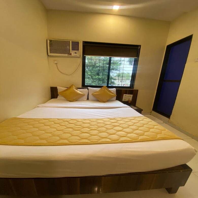 Hotel Garden Park - Near Trade Centre, Visa Consulate