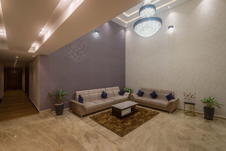 Royal Ace Boutique Hotel