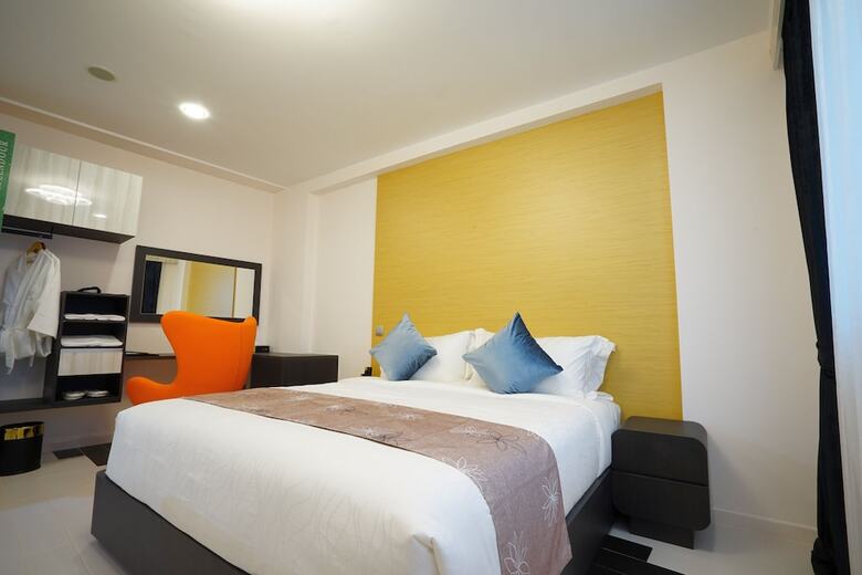 Five6 Hotel Splendour