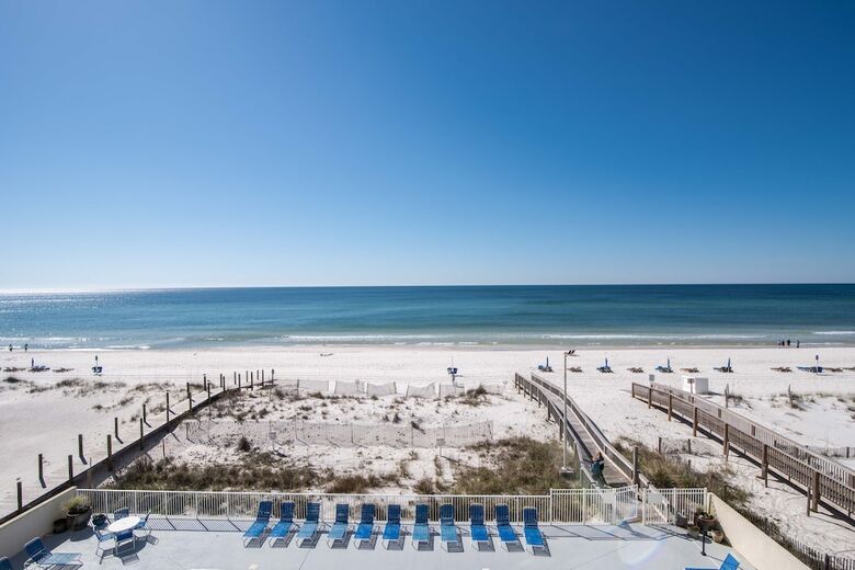 Hotel Gulf Tower 8b 2 Bedroom Condo By Redawning