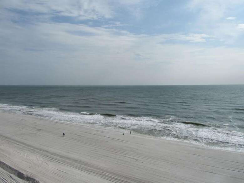 Hotel Gulf Tower 8b 2 Bedroom Condo By Redawning