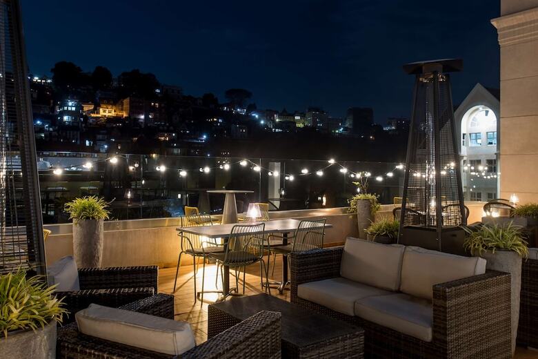 Aparthotel Radisson Serviced Apartments Antananarivo City Centre