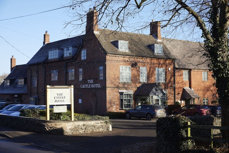 Castle Hotel By Chef And Brewer Collection