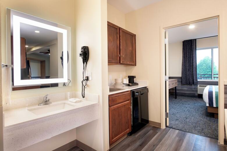 Wilderness At The Smokies - Stone Hill Lodge