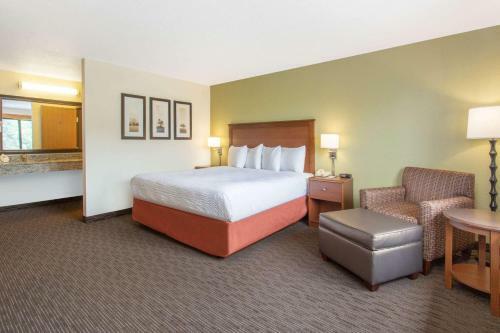 Hotel Americinn Of Calumet