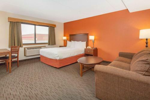 Hotel Americinn Of Calumet