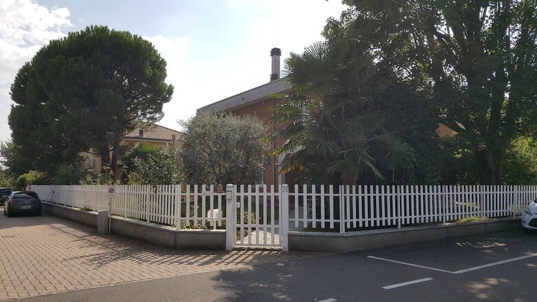 Bed And Breakfast Groane