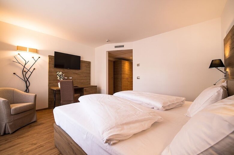 Hotel Golden Park Resort