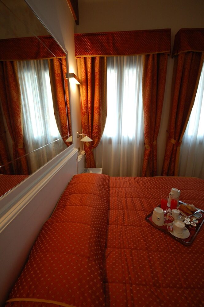 Bed & Breakfast Casanova Fourrooms