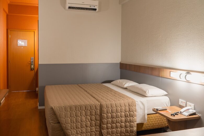 Strassen Hotel