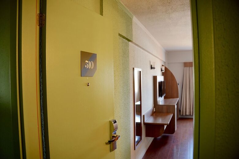 Strassen Hotel