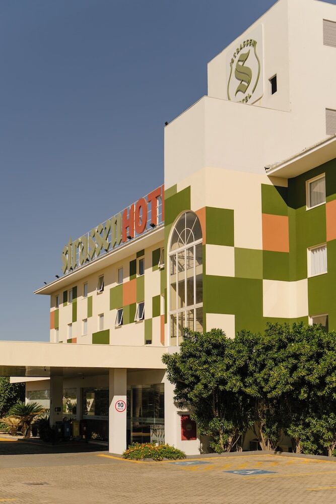 Strassen Hotel