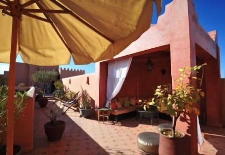 Riad Asna