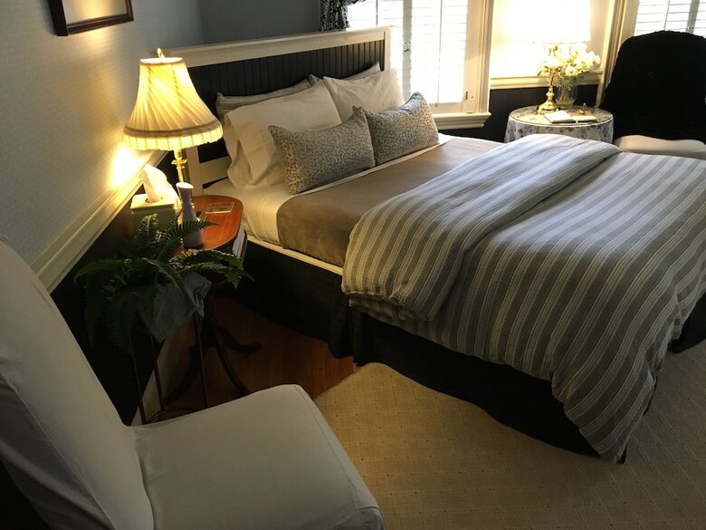 Bed & Breakfast Pinecrest Inn