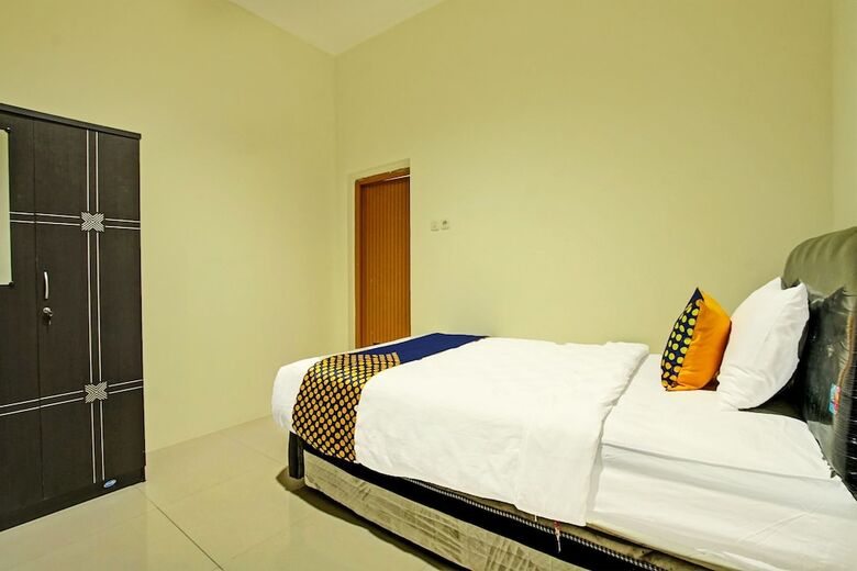 Hotel Spot On 91890 Kost Kalasan Syariah
