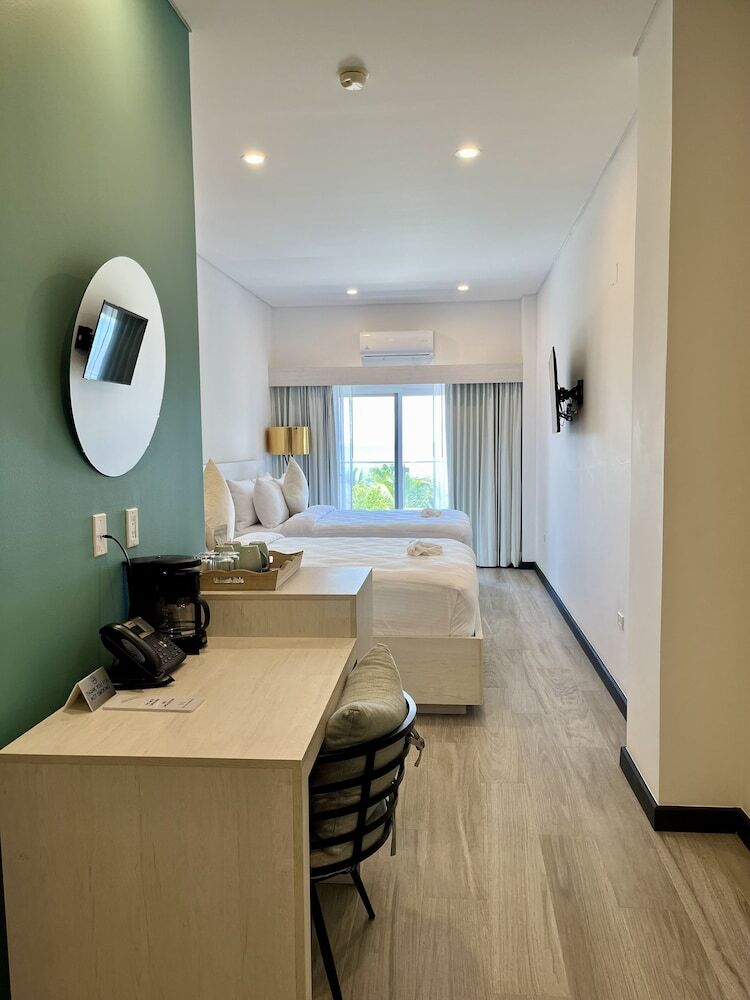 The Watermark Hotel